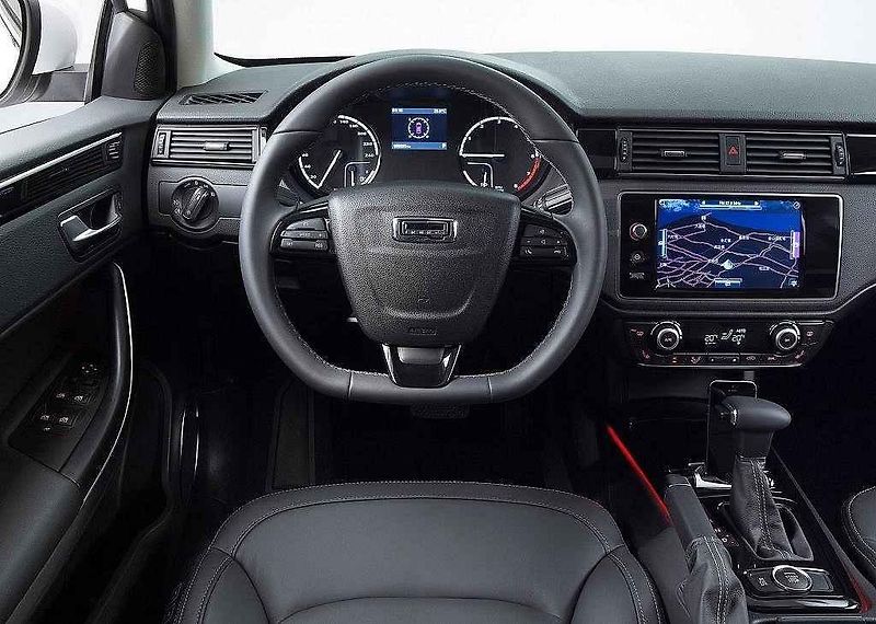 Qoros 3 City SUV.