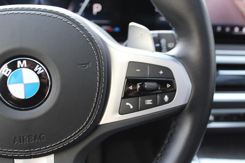 BMW X7 xDrive40d Mpaket CZ - fotka 13 z 25