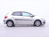 Toyota Auris 2,0 D-4D 93kW Xenon Tažné - náhled 8