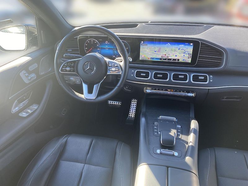Mercedes-Benz GLS GLS 400 d 4MATIC - fotka 10 z 25