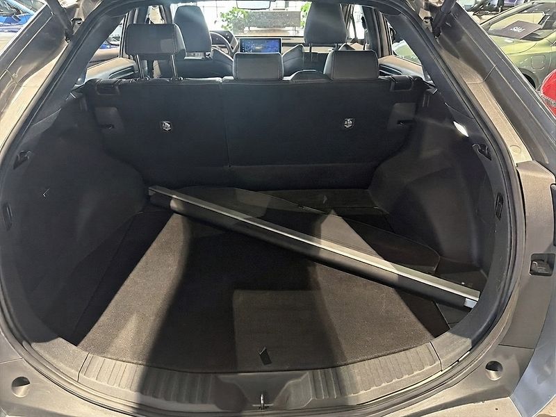 Subaru Solterra (2023) Executive AWD 72kWh | Záruka - fotka 5 z 14