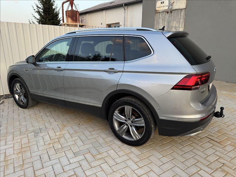 Volkswagen Tiguan Allspace 2,0 TDI DSG 4MOT HIGHLINE ČR - fotka 10 z 50