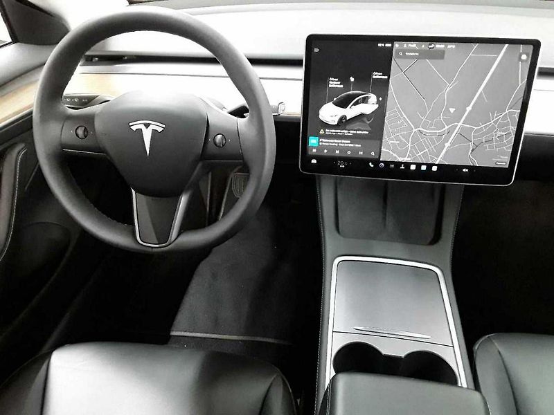 Tesla Model 3 LONG RANGE DUAL MOTOR SOH 94,6 - fotka 3 z 10