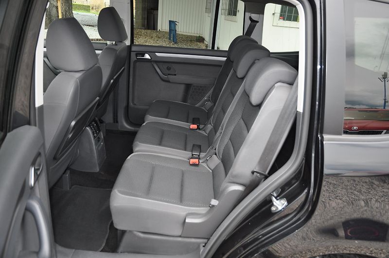 Volkswagen Touran 1.2TSi 77kW Comfort - fotka 7 z 19