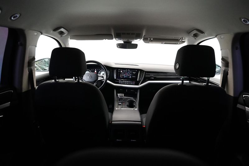 Volkswagen Touareg - fotka 24 z 27