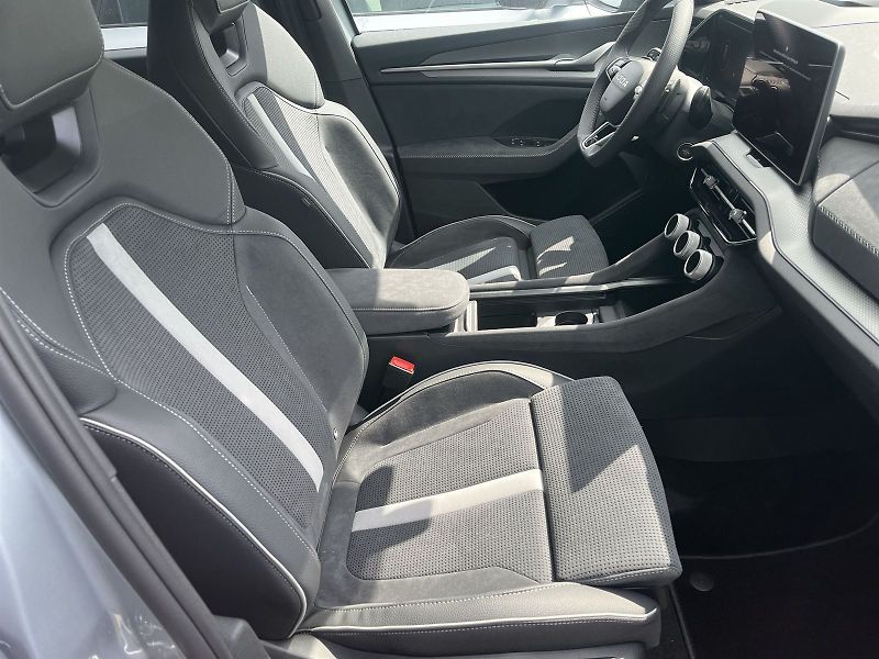 Škoda Kodiaq (2026) 2,0 TSI 4x4 DSG Sportline - fotka 12 z 32