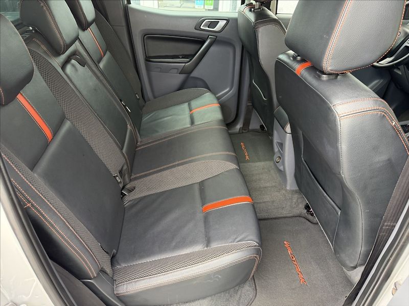 Ford Ranger 3,2 Wildtrak,AT,Hardtop,po ser - fotka 22 z 36