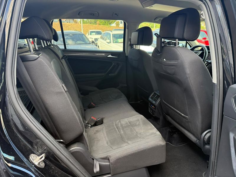 Volkswagen Tiguan 2.0 TDI 147kw DSG 4x4 - fotka 19 z 23