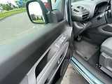Toyota ProAce City Verso 1.5D Automat Short VIP - náhled 13