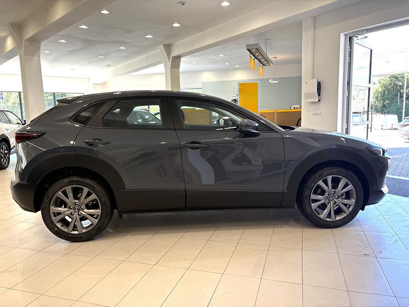 Mazda CX-30 (2026) 2.5L G140 6AT FWD Centre-Line - fotka 8 z 18