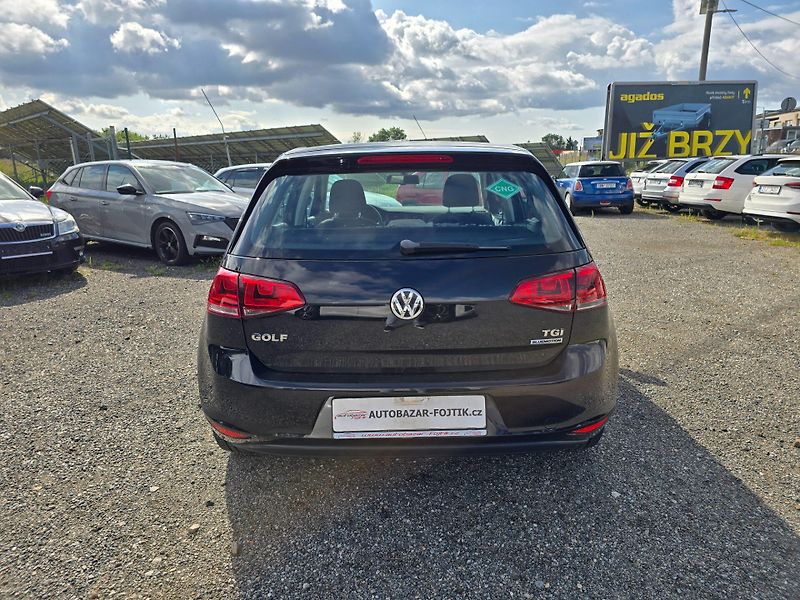 Volkswagen Golf (2015) 1.4 TGi Highline DSG - fotka 6 z 22