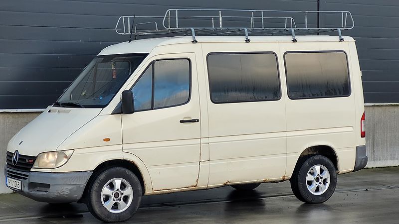 Mercedes-Benz Sprinter (2002) 2,7 CDI 115 KW 9 MÍST - fotka 4 z 16