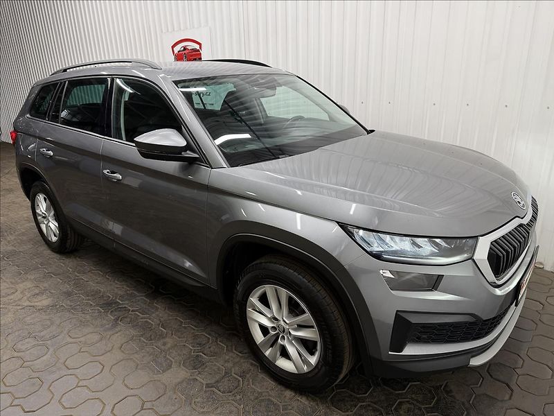 Škoda Kodiaq 2.0TDI 110kW DSG ACC 1MAJ - fotka 12 z 37