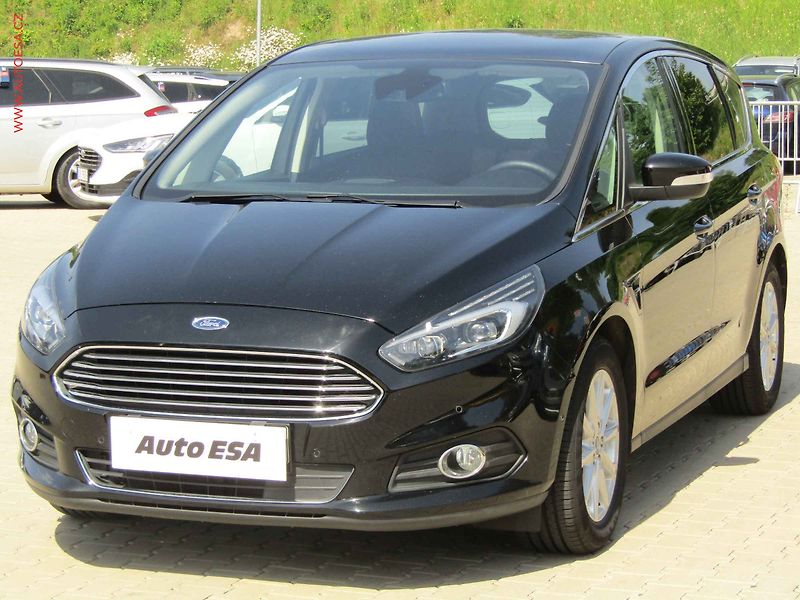 Ford S-MAX (2016) 2.0TDCi, AT, bixen, panor - fotka 3 z 25