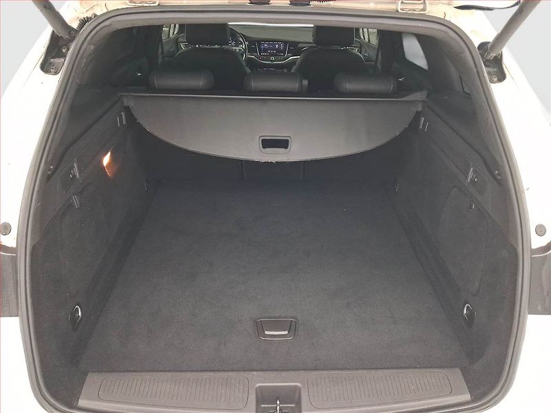 Opel Astra (2021) 1.5 CDTI, Automat, Kůže, Navi - fotka 14 z 26