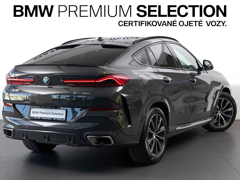 BMW X6 xDrive30d - fotka 5 z 24