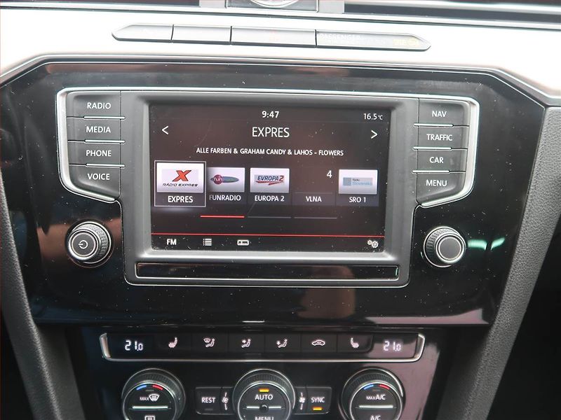 Volkswagen Passat (2015) Highline 2.0 TDI, 4X4 - fotka 12 z 17