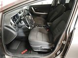 Kia Ceed (2014) 1.4 CVVT, ČR, AC, temp - náhled 9