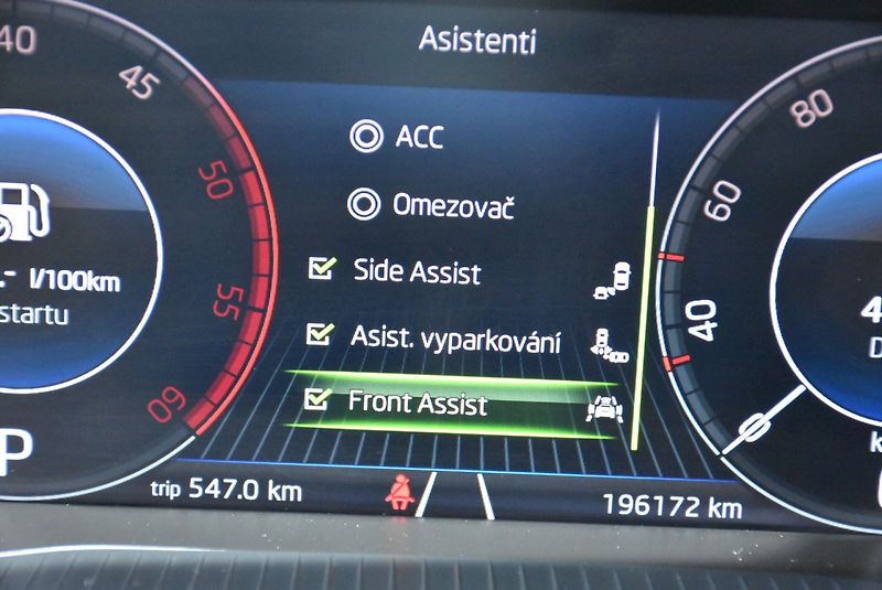 Škoda Superb (2020) Style 2.0 TDI 110kW DSG - fotka 13 z 34