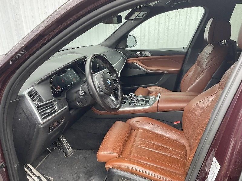 BMW X7 M50I - fotka 2 z 12