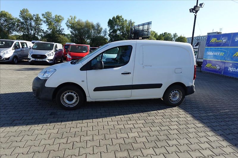 Peugeot Partner 1,6 HDI  KLIMA SERVISKA - fotka 3 z 29
