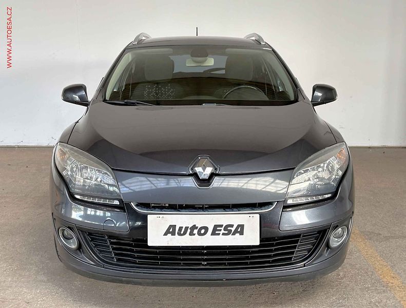 Renault Mégane (2013) 1.5dCi, ČR, autoAC, temp - fotka 2 z 15
