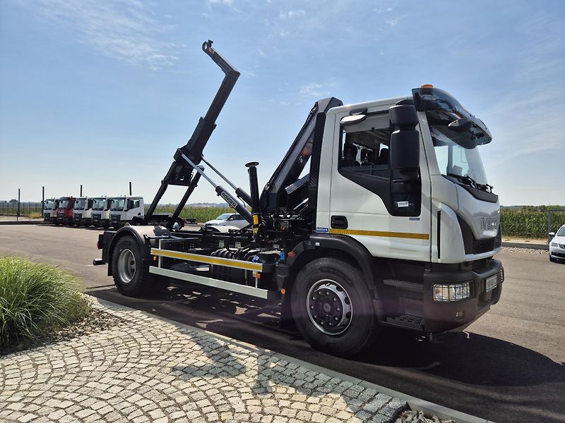 Iveco Eurocargo 180E28 HIAB 102 KONTEJNER  - fotka 5 z 23