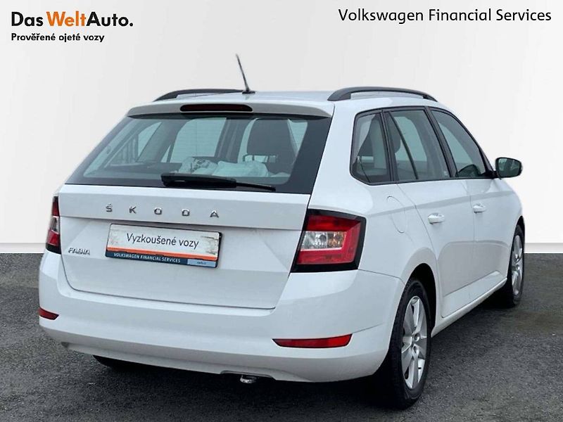 Škoda Fabia (2021) Combi 1.0 TSI Ambition - fotka 2 z 20