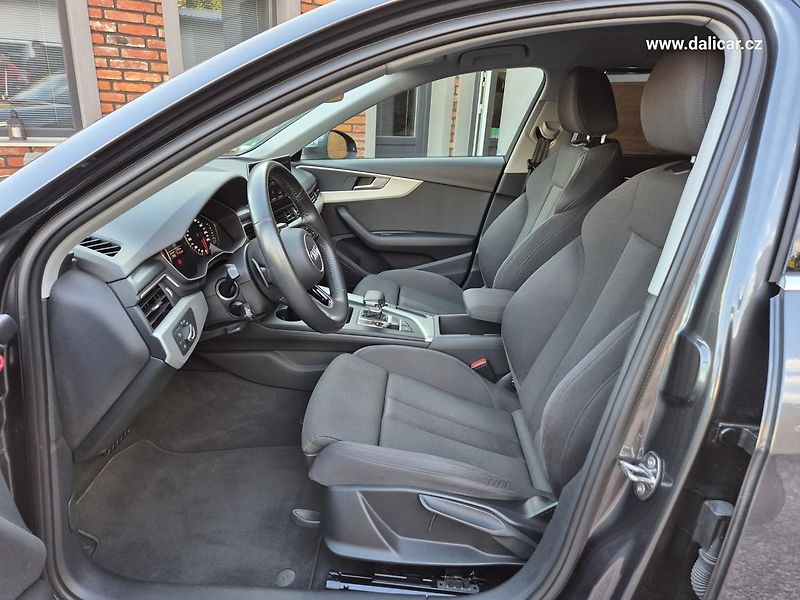 Audi A4 Avant (2020) 2.0TDi 120KW FullLed S-line    - fotka 38 z 58