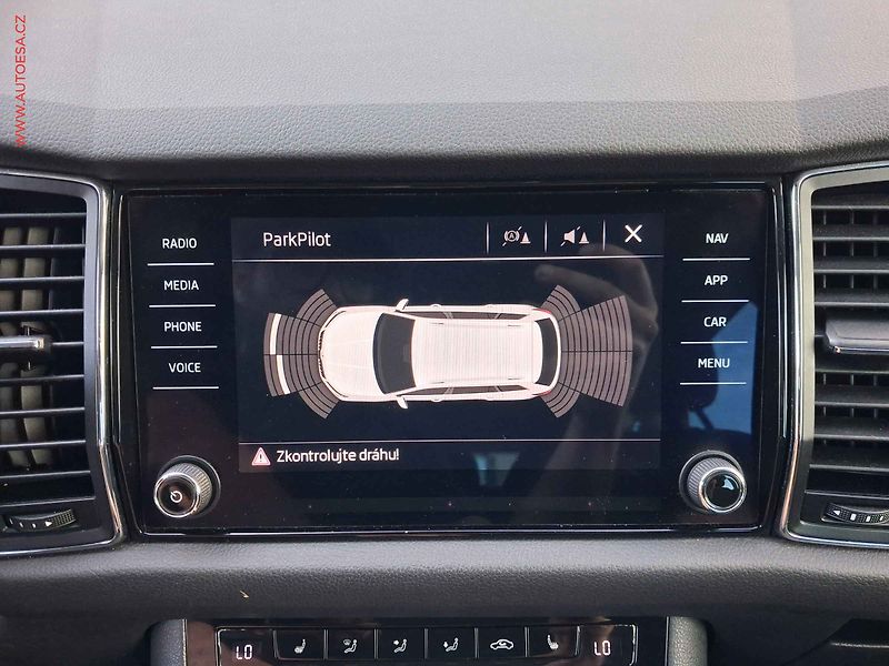 Škoda Kodiaq (2018) 2.0 TDI, DSG, navi, LED - fotka 17 z 18