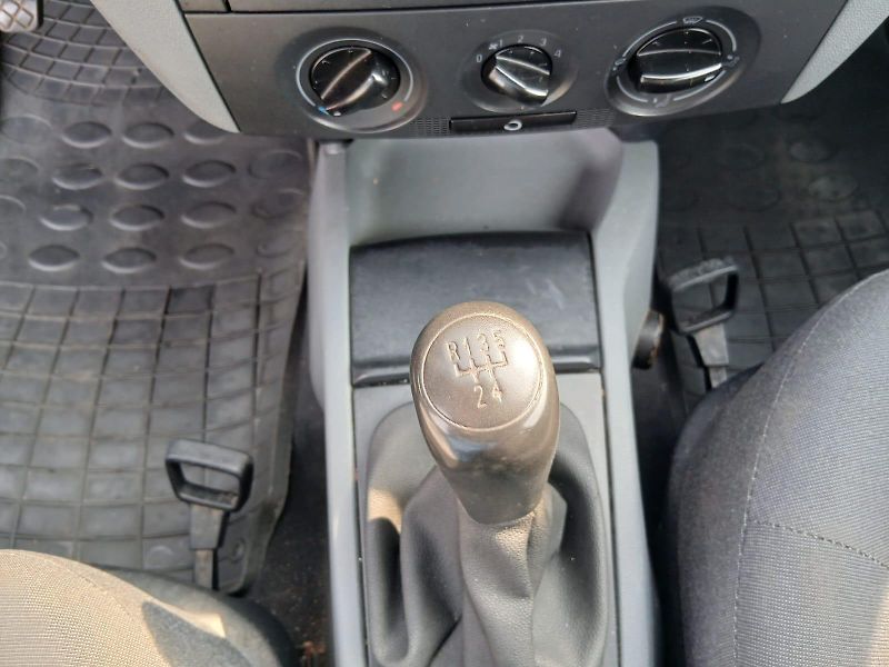 Škoda Fabia 1.4MPI, benzin,  ALU kola - fotka 20 z 27