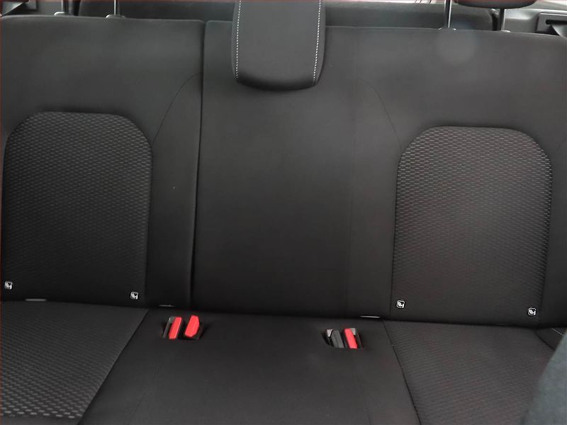Dacia Duster (2019) 1.5 Blue dCi, 4X4, Serv.kniha - fotka 10 z 15