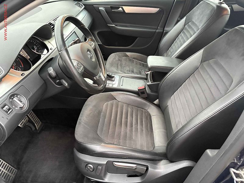 Volkswagen Passat (2013) 2.0TDi 4x4, ČR, Highline, DSG - fotka 9 z 16