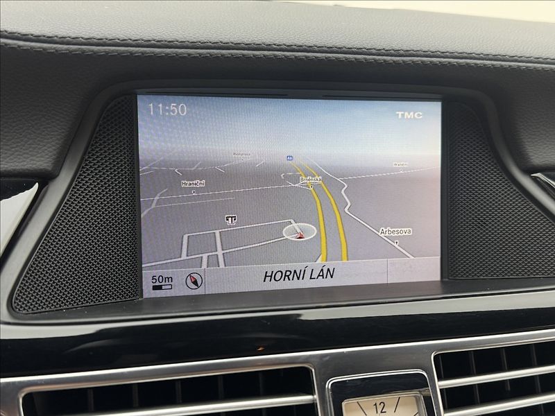 Mercedes-Benz CLS 3,0 DPH 4X4 H/K AMG LED ACC ČR - fotka 21 z 59