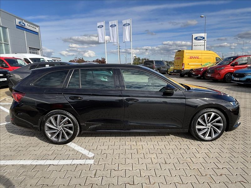 Škoda Octavia 2,0 TDI 110kW Style - fotka 6 z 48