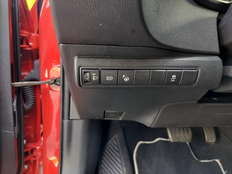 Toyota Corolla 1.8Hybrid comfort vyhř.sedacky - fotka 11 z 29