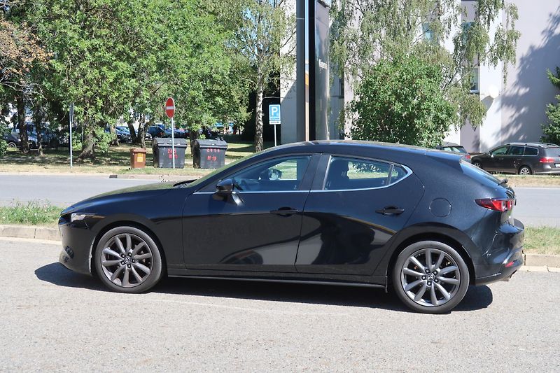 Mazda 3 HB 2,0 G150 AT Plus ČR,servisk - fotka 13 z 37