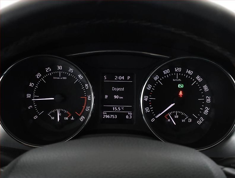 Škoda Superb (2013) Ambition 2.0 TDI, Automat - fotka 9 z 17