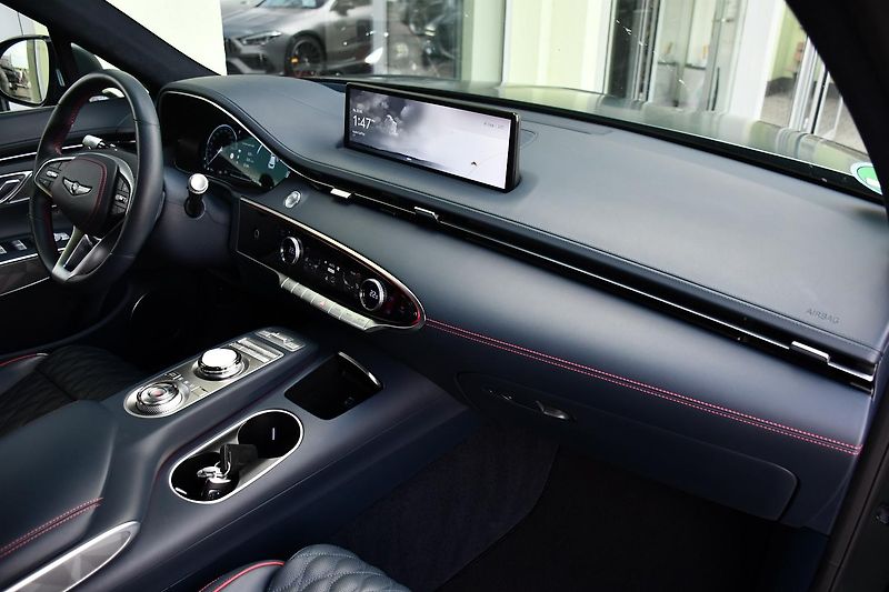 Genesis GV70 2.2 AWD SPORT LINE 1M - fotka 18 z 48