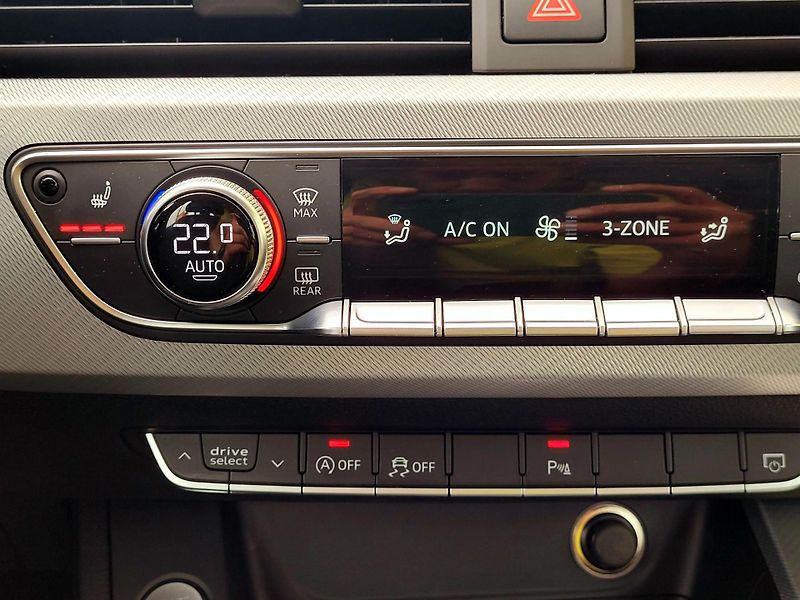 Audi A4 TDi S-tron 140kW Quattro,CZ    - fotka 44 z 53