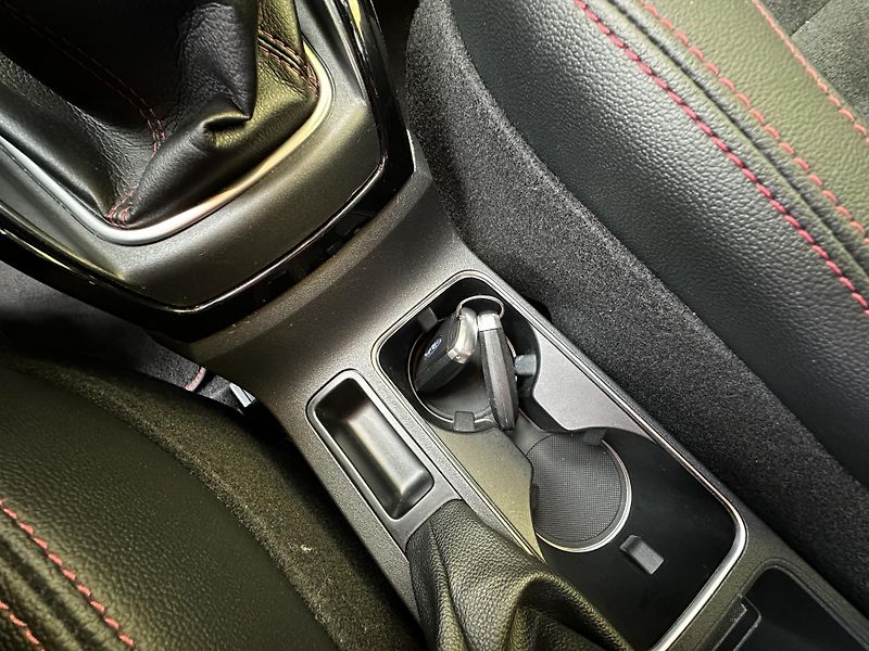 Ford EcoSport (2023) 1.0EB/92kW *ST LINE* 1.Maj.  - fotka 19 z 41