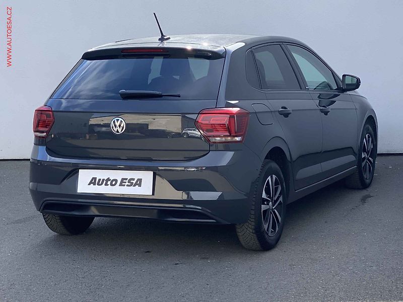 Volkswagen Polo (2019) 1.0 TSi, IQ Drive, navi - fotka 4 z 18