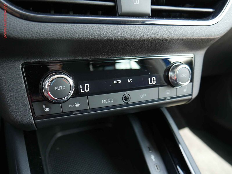 Škoda Scala (2020) 1.5TSi, 2.maj,ČR, Style, LED - fotka 18 z 21