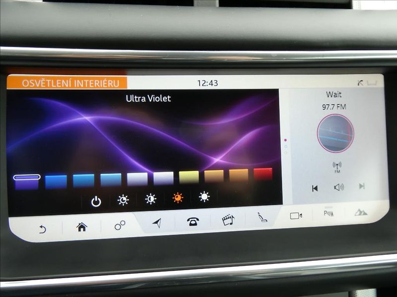 Land Rover Range Rover Evoque 2,0 TD4 HSE Dynamic cabrio, DP - fotka 34 z 39