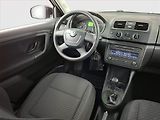 Škoda Fabia (2010) 1.2 TSI, Automat, Tažné - náhled 7