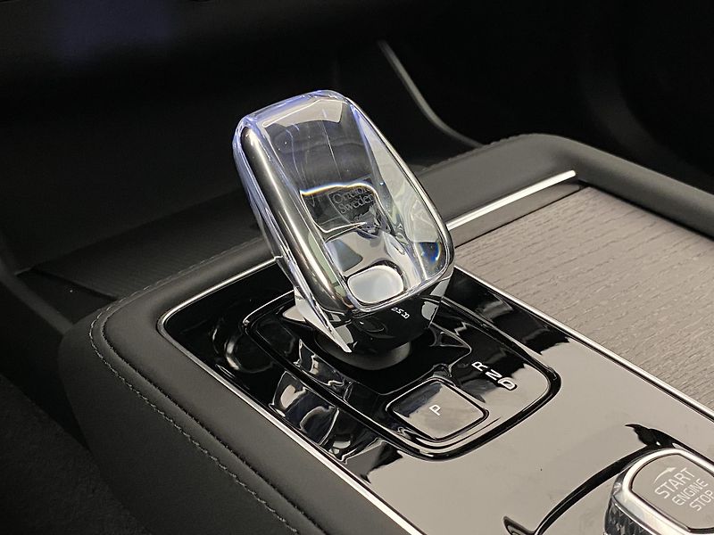 Volvo XC90 (2026) T8 AWD Plug-in BRIGHT ULTRA - fotka 42 z 76