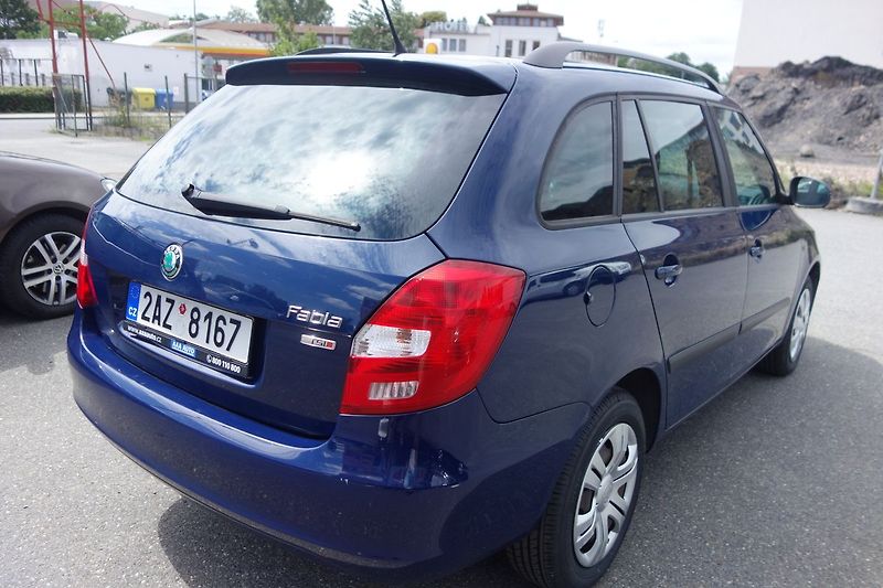 Škoda Fabia 1,2TSi 77 kW DSG !!! Servisová - fotka 13 z 30