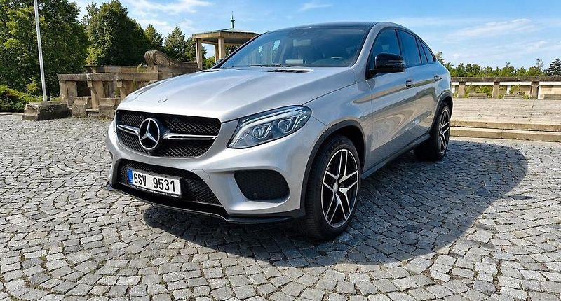 Mercedes-Benz GLE (2016) GLE 350d AMG Line – panorama - fotografie inzerátu