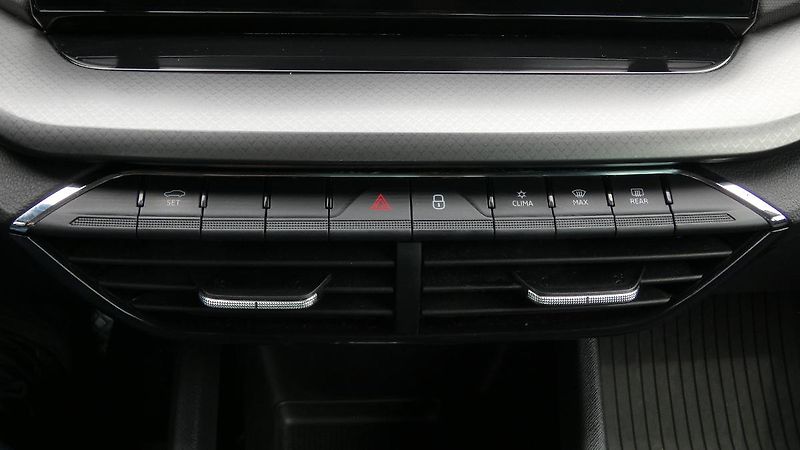 Škoda Octavia 1.5 TSI 110kW DSG Ambition - fotka 16 z 22