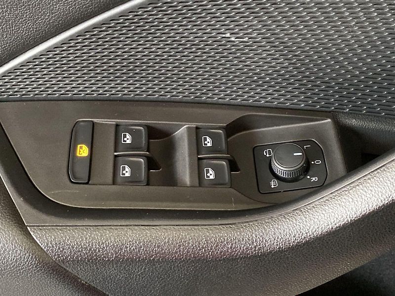 Škoda Octavia (2022) Combi 2.0 TDI 4x4 DSG Style + - fotka 25 z 34